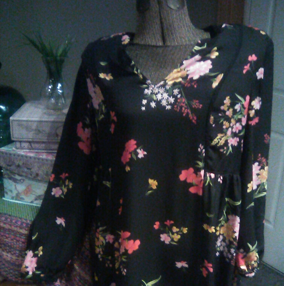 Brand new Old Navy Boho floral hippie dress